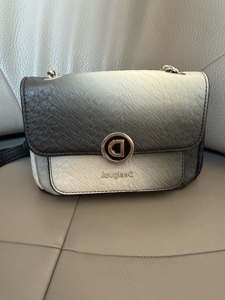 Desigual Borse da donna: Desigual Schultertasche – Nuovo (secondo la descrizione) da Aarberg venduto da Mama_Lulu