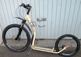 KOSTKA Roller Dirt Scooter mit Federgabel guter Zustand