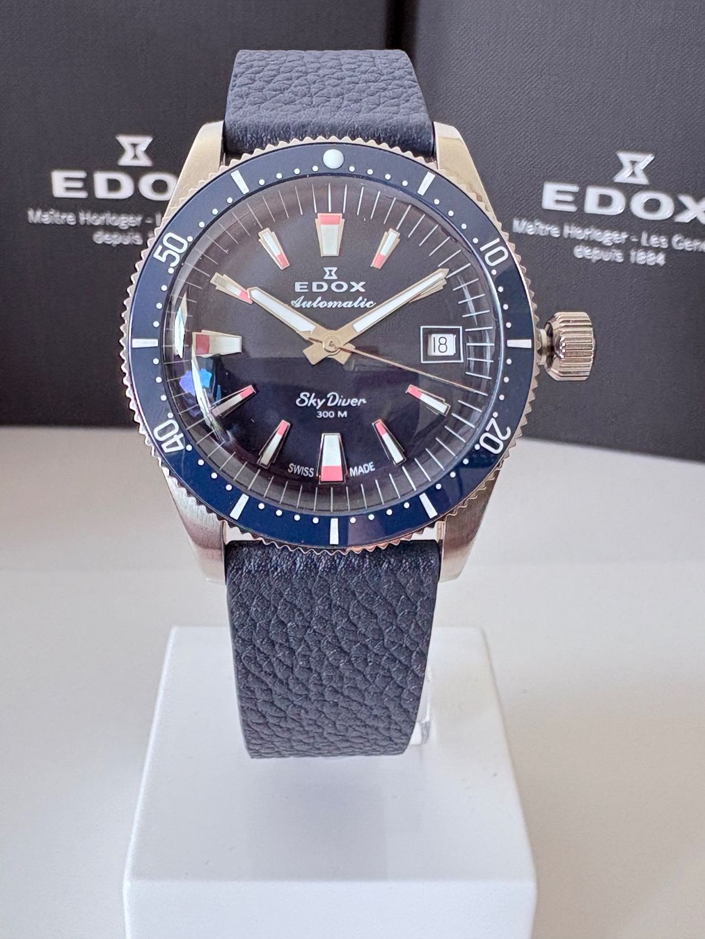 Edox Orologi: Edox SkyDiver 38 Date Automatic Special Edition New/Garantie – Nuovo e nell'imballaggio originale da Genève venduto da GLwatchsa 4