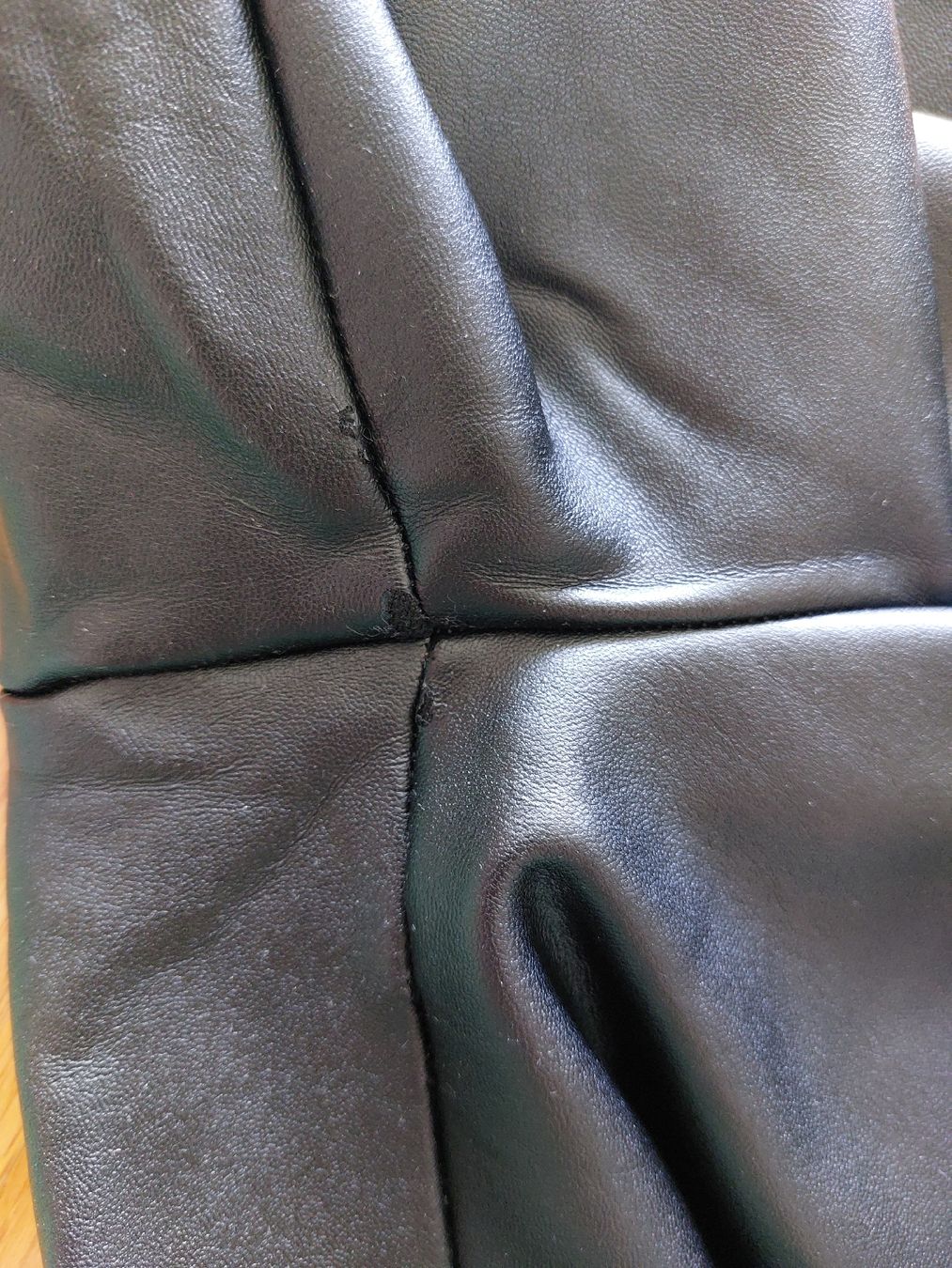 Calzedonia Leggings: Leggings Lederoptik Gr. S  – Usato da Horgen venduto da prinza 3