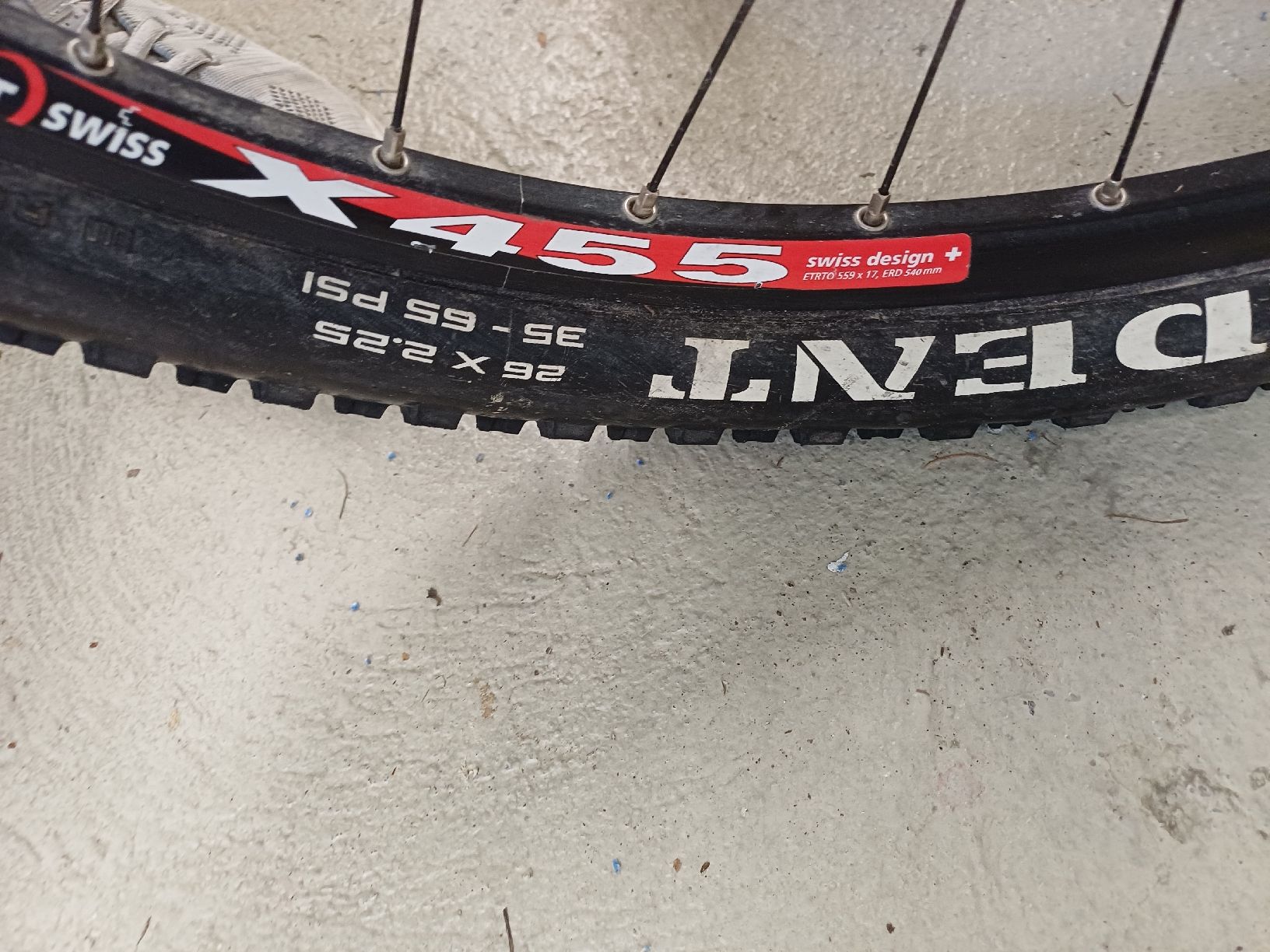 Velos: Älteres Mountainbike – Gebraucht aus Zürich von f89p 9