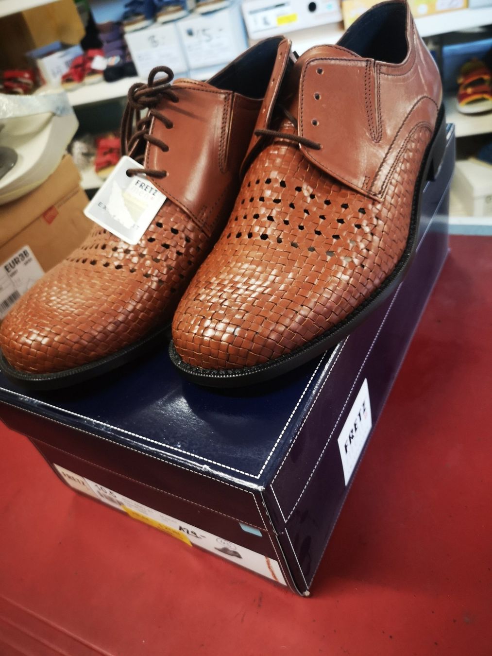 Scarpe da uomo: Fretzmen – Nuovo e nell'imballaggio originale da Möhlin venduto da Highwaytom