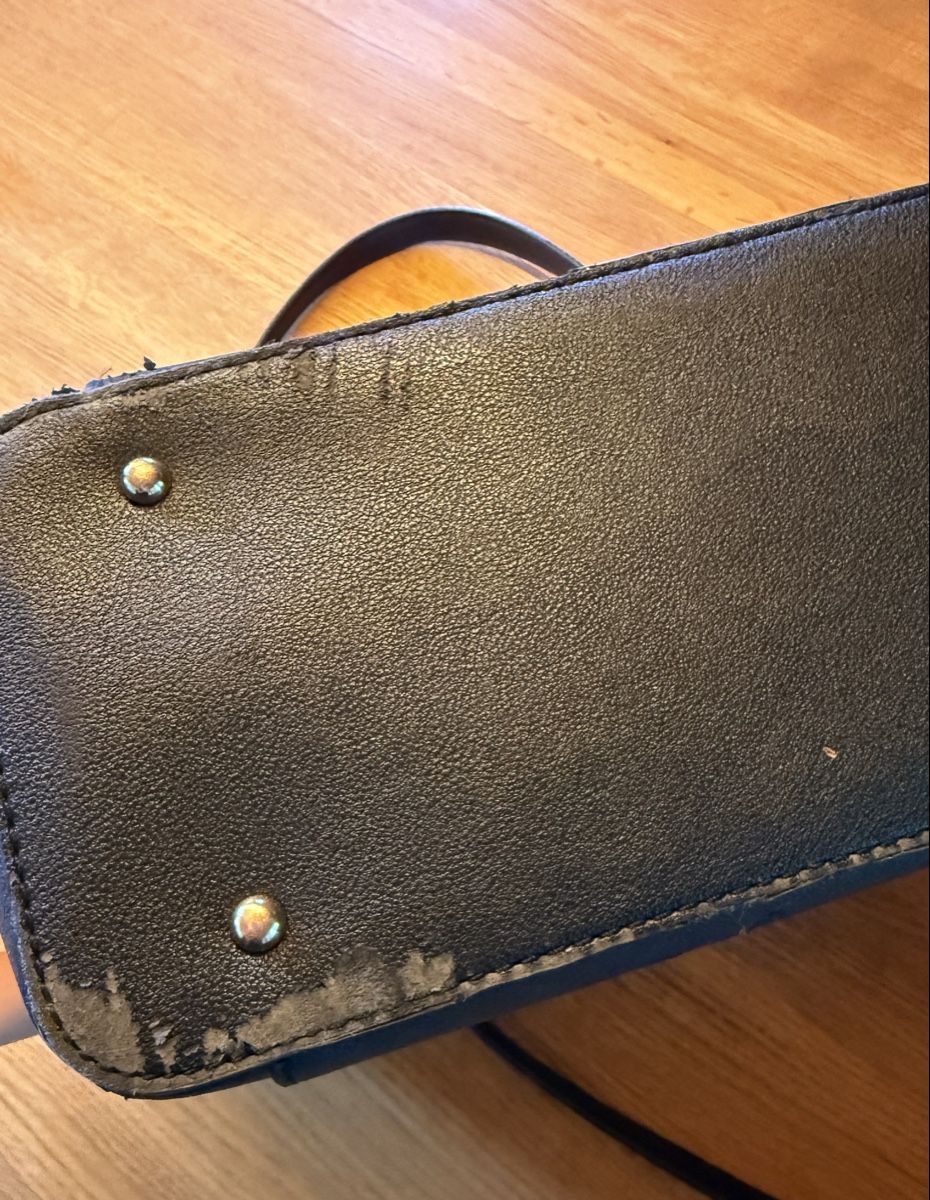Guess Sacs femmes: Guess Handtasche – Schwarz – D'occasion à Burgdorf par wid_78gy 1