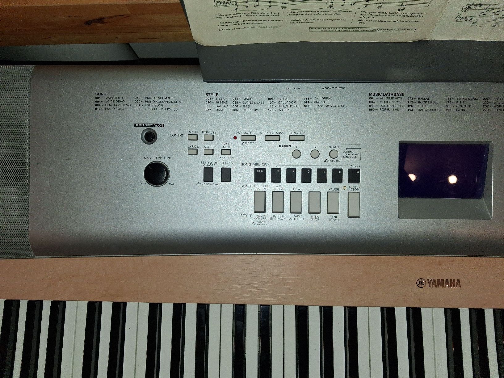 Yamaha Instruments de musique: Piano numérique Yamaha DGX-630 – D'occasion à La Conversion par Loutre92 1