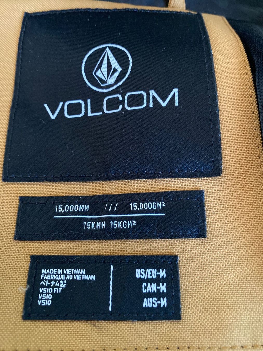 Volcom Giacche: Volcom Snowboard/Skijacke  Grösse M – Usato da Konolfingen venduto da Sheba11 6