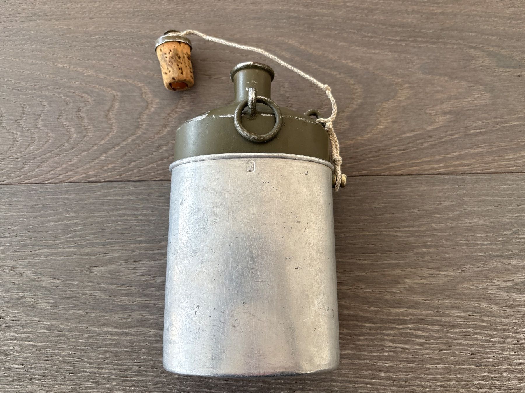 Schweizer Armee Attrezzatura & Pezzi di ricambio: Feldflasche Ord. 1932/35 MB 1940 – Usato da Hünenberg venduto da Betsch1