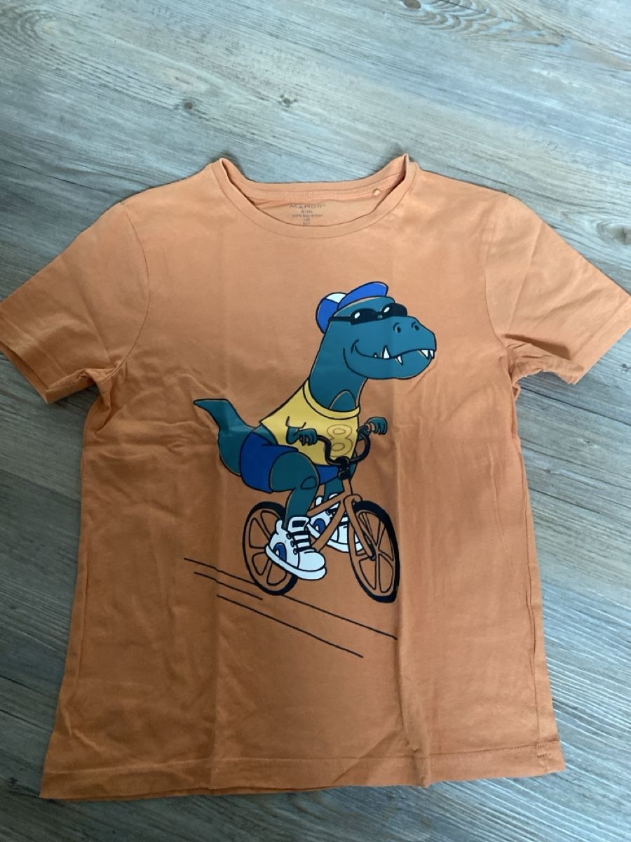 Camicie, T-shirt & Polo: 3x T-Shirt 140 – Usato da Killwangen venduto da Sommer15 3