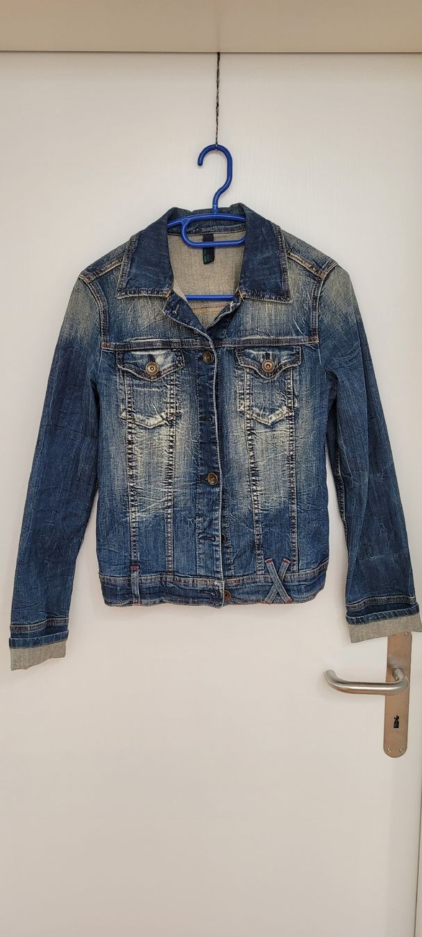 Benetton Giacche: Jeansjacke BENETTON Gr.S – Nuovo (secondo la descrizione) da St. Gallenkappel venduto da mytimes
