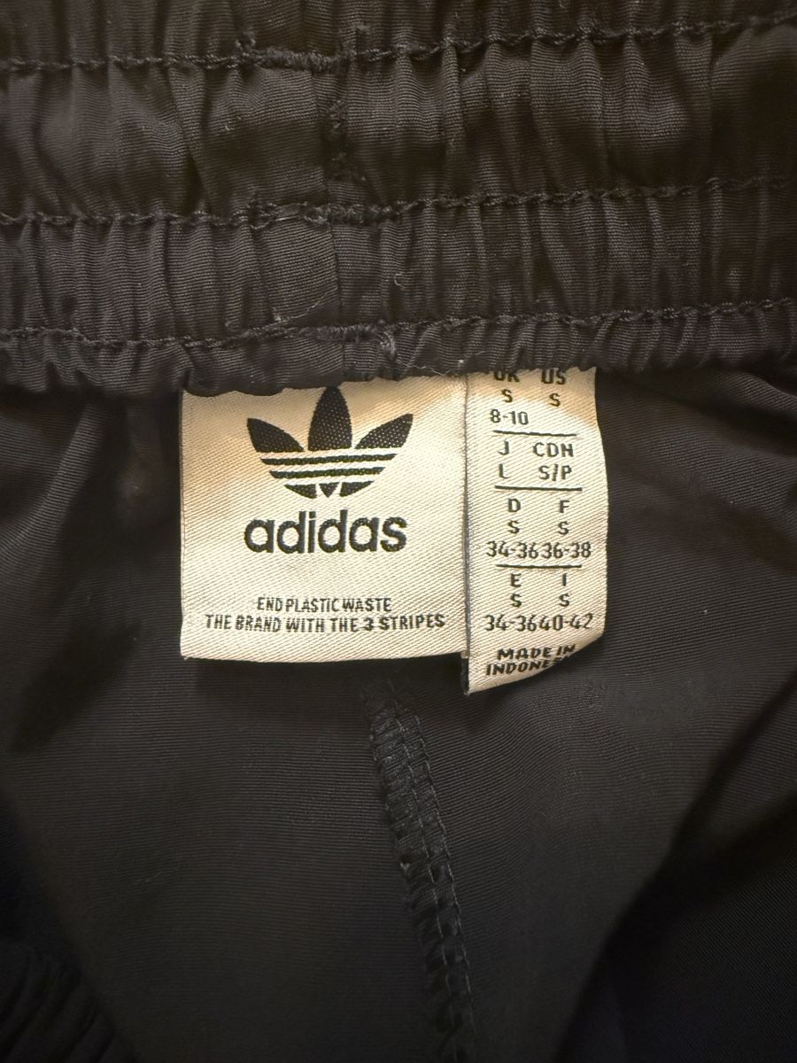 Adidas Pantalons: Adidas Hose, Grösse S – D'occasion à Dachsen par Lor_sch 2