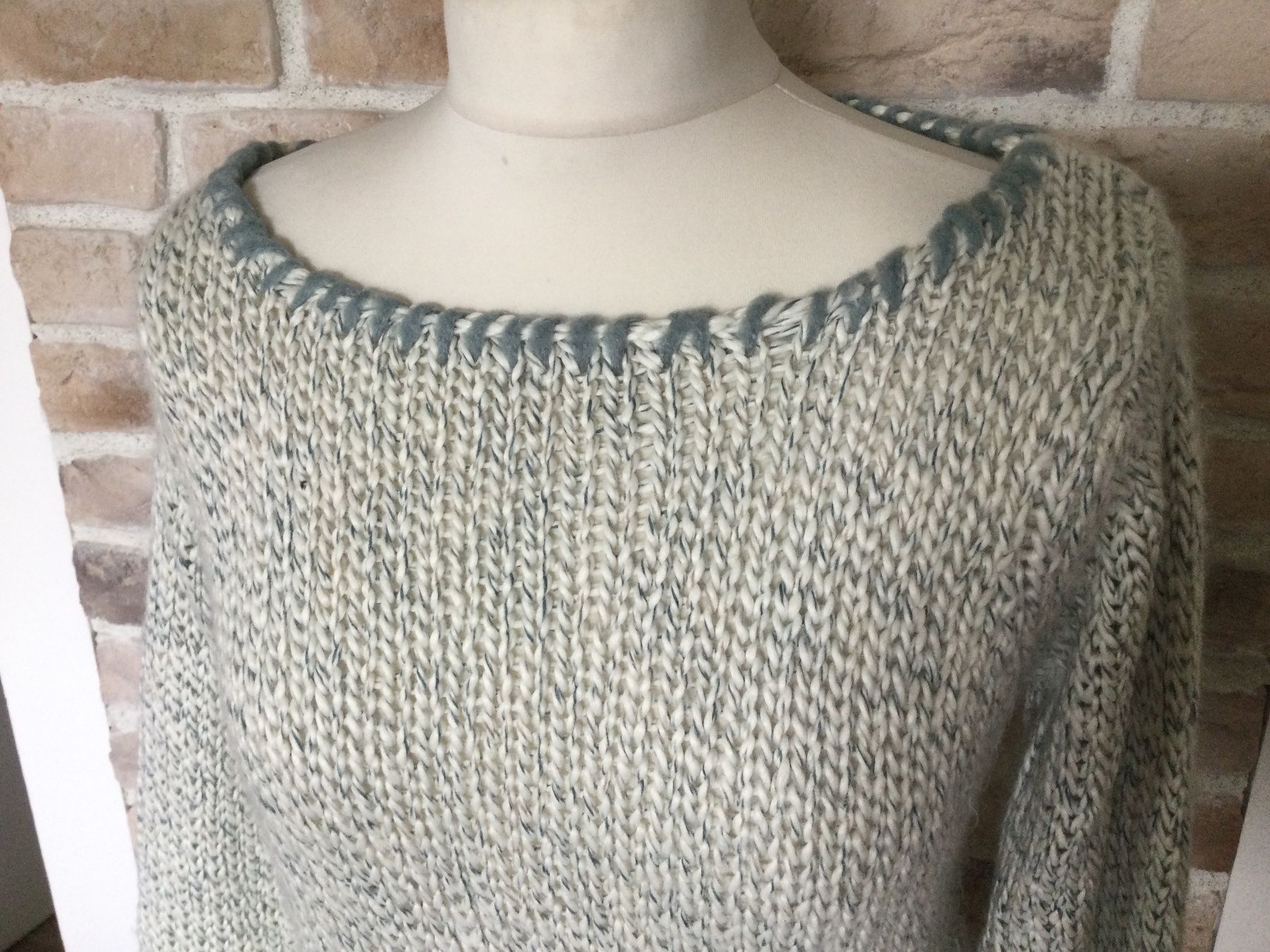 Maglioni & Felpe: Pull écru & bleu grosses mailles FRN, taille S – Usato da Agiez venduto da chouchanelle 8