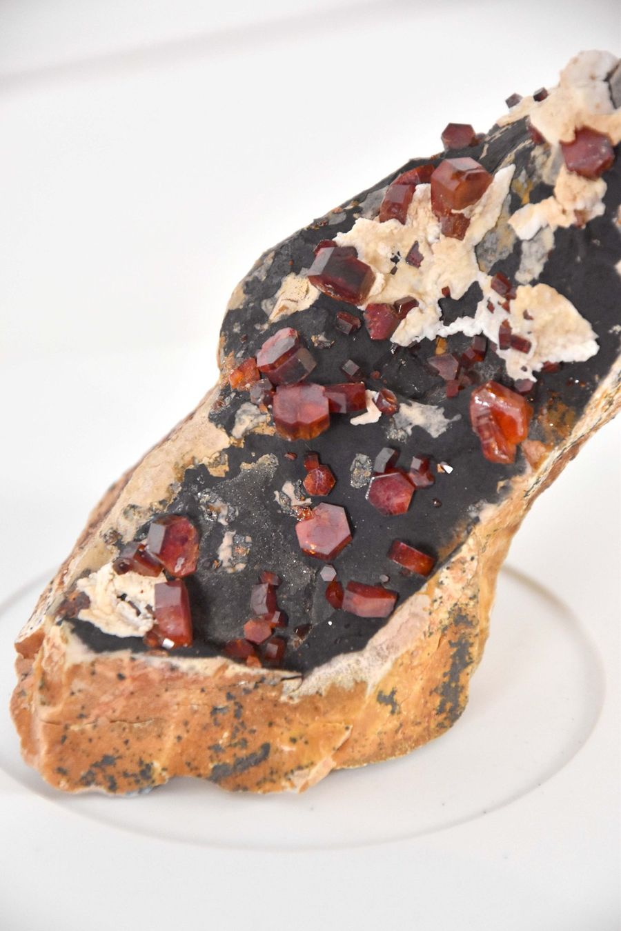 Minerali & Pietre curative: Vanadinite sur gange – Nuovo e nell'imballaggio originale da Vaulion venduto da sambigben