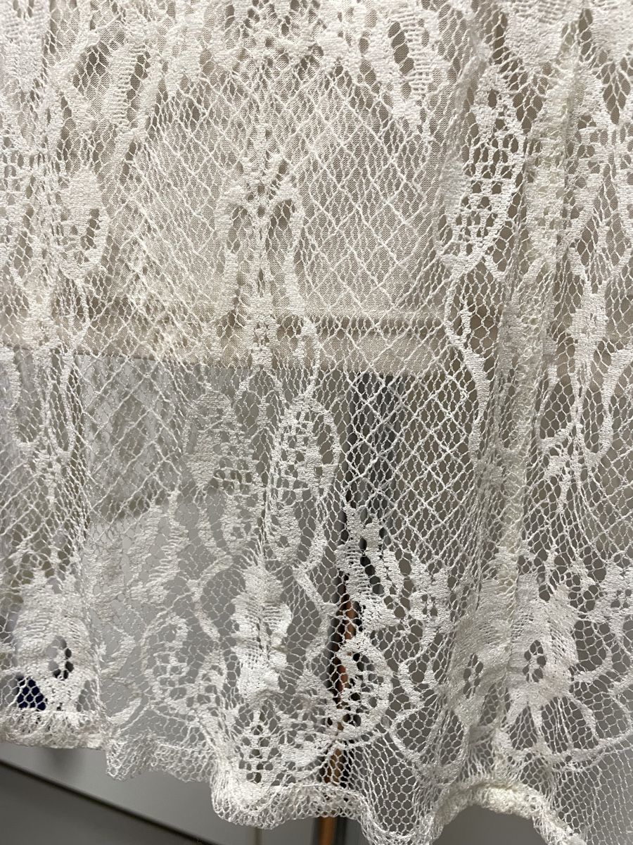 Kleider: 🤍 romantisches Spitzenkleid – Neu (gemäss Beschreibung) aus Urdorf von Anassor 2