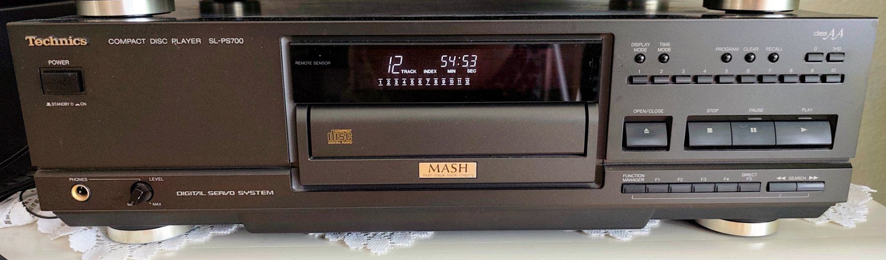 Technics Multimediaplayer & Streamer: Technics SL-PS700 CD-Player – Gebraucht aus kloten von Docsgirl 4