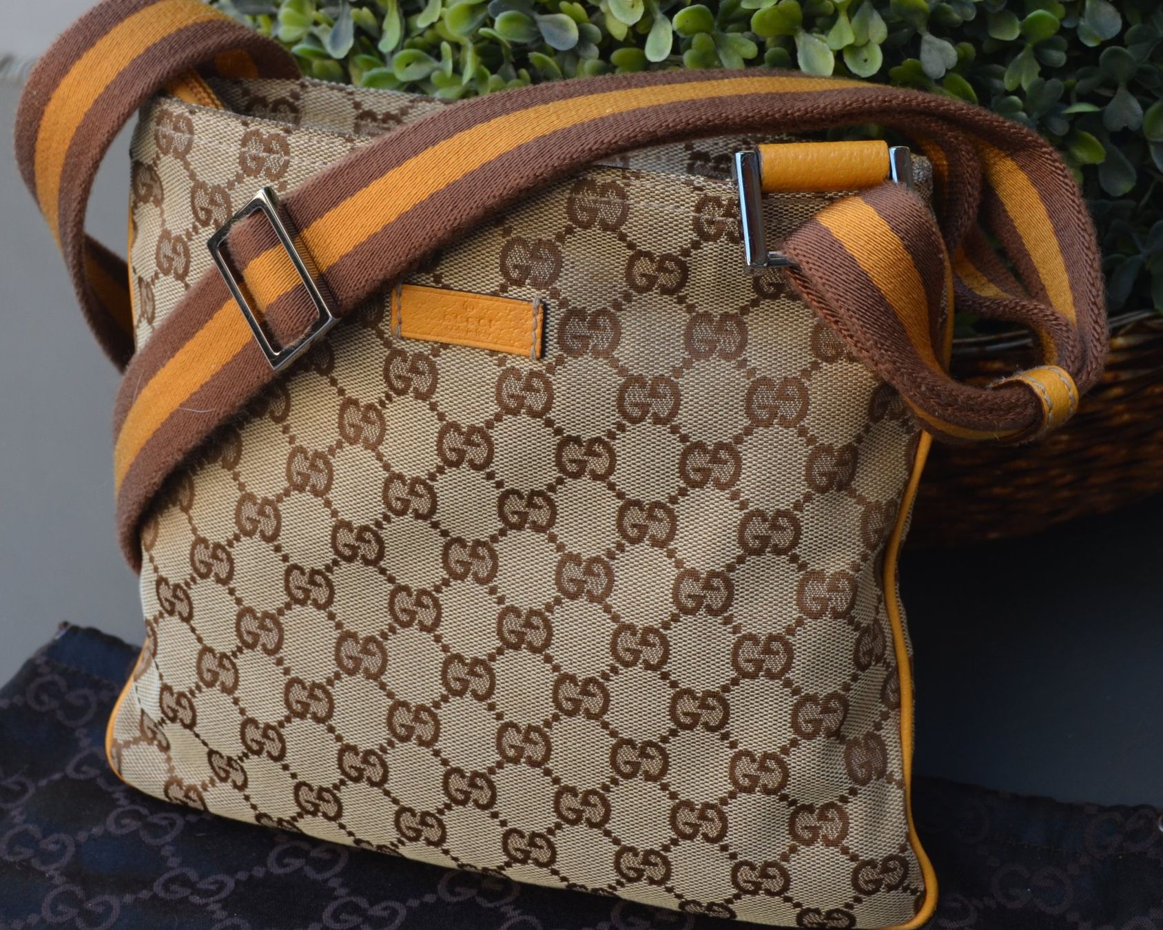 Gucci Borse da donna: Gucci Tasche / sac – Nuovo (secondo la descrizione) da Collonges venduto da Auganien 2