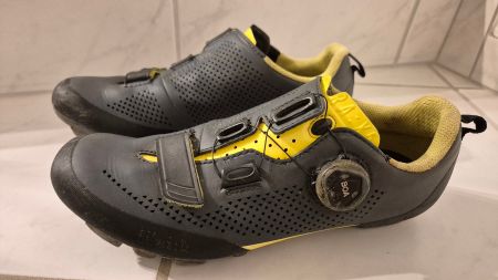 Fizik Terra X5 MTB Schuhe Gr. 40