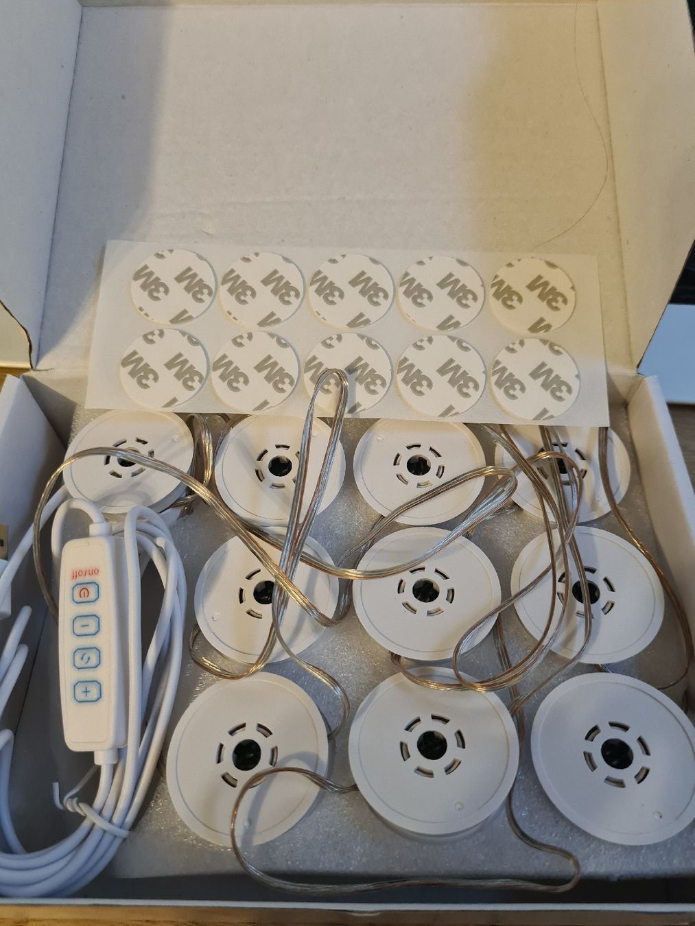 Tavoli da trucco: LED Leuchtmittel 10er-Set Schminktisch – Nuovo e nell'imballaggio originale da Niederglatt ZH venduto da Conucci 2