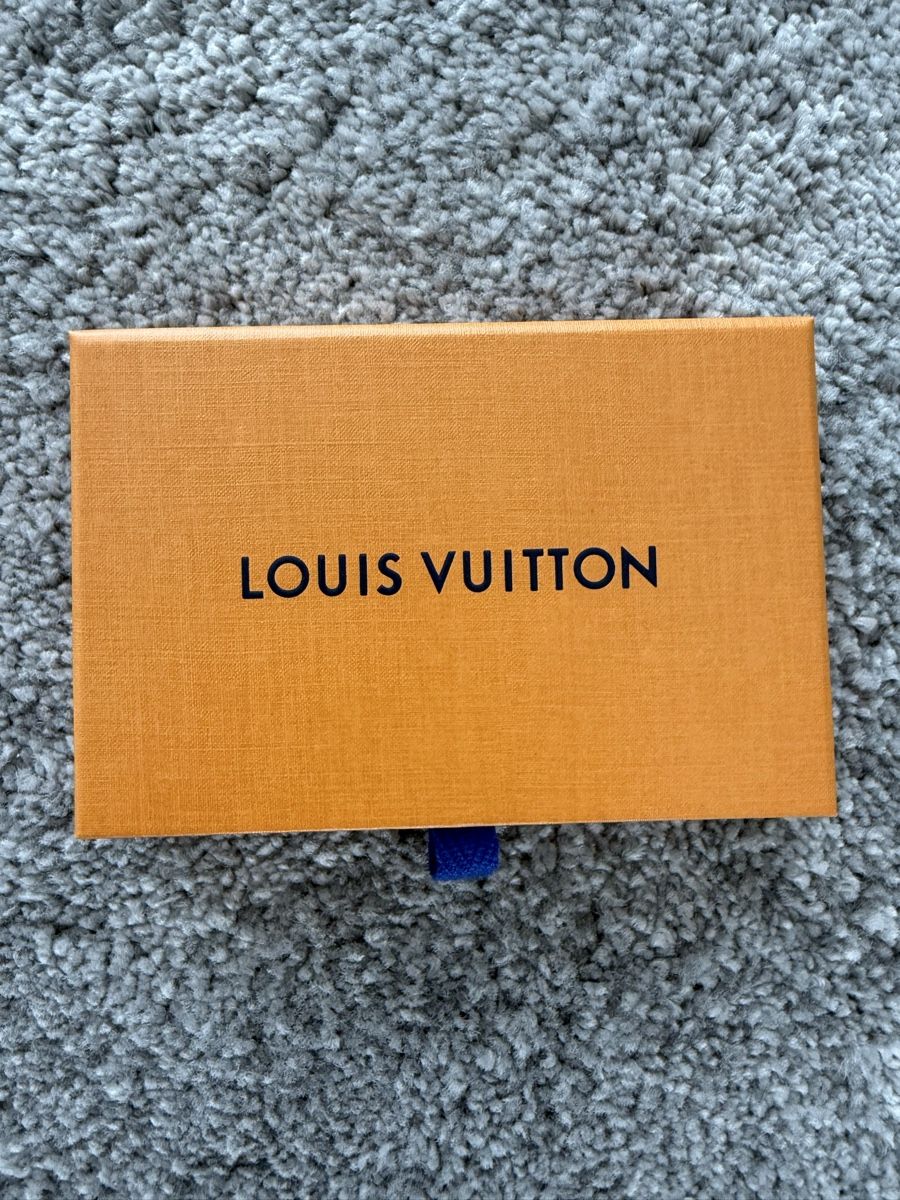 Louis Vuitton Porte-clés: Louis Vuitton Schlüsselanhänger – Neuf avec emballage d'origine à Frauenfeld par Muriel035