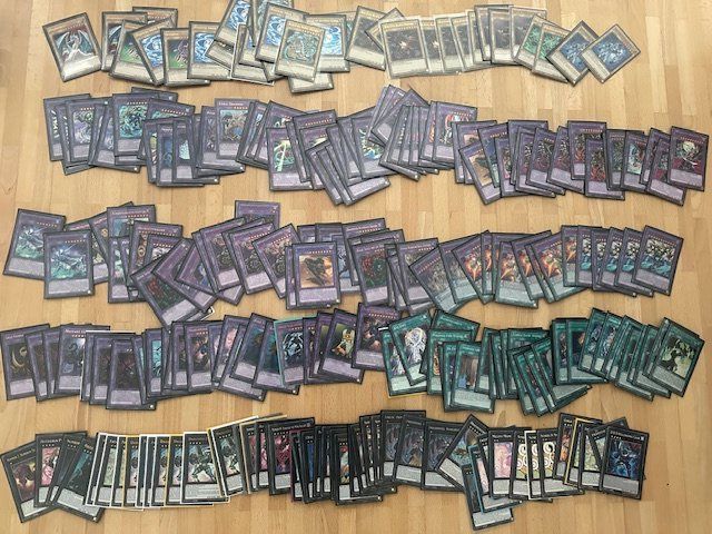 Yugioh Carte collezionabili: Yu gi oh Sammlung und Sammelboxen Karten – Usato da Nussbaumen AG venduto da Pika-Shop 4