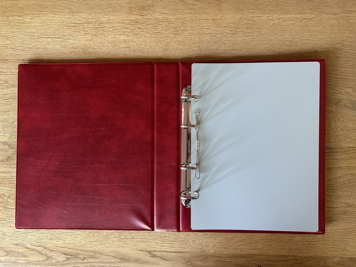 Album: Samtener Ringbinder mit Box ohne Einlageblätter gut erhalten – Usato da Schmitten / FR venduto da Samsara169 2