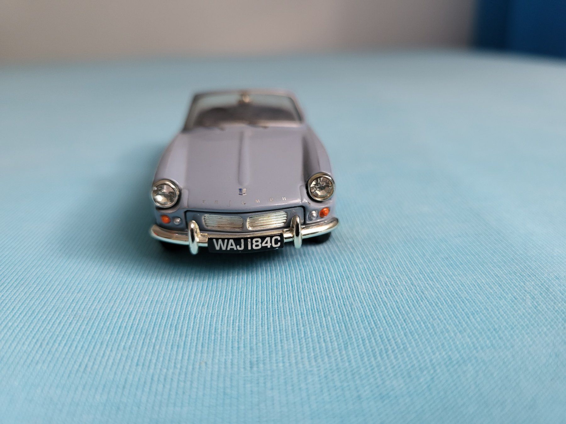 Triumph Modellini d'auto: Triumph Spitfire Mk II, 1964 – Usato da Glattbrugg venduto da PhilKrill 2