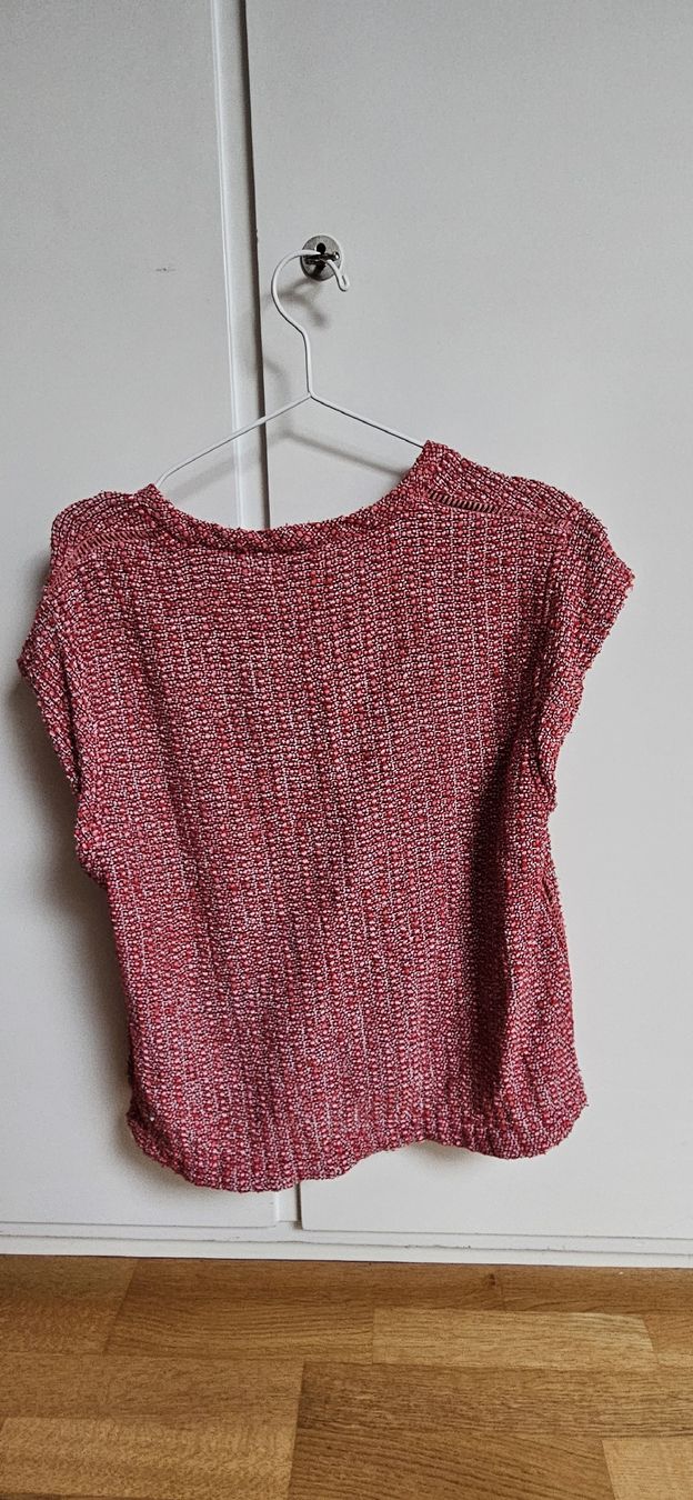 T-shirt: Shirt rot Gr. 38 – Usato da Rombach venduto da ThriftBetter 5