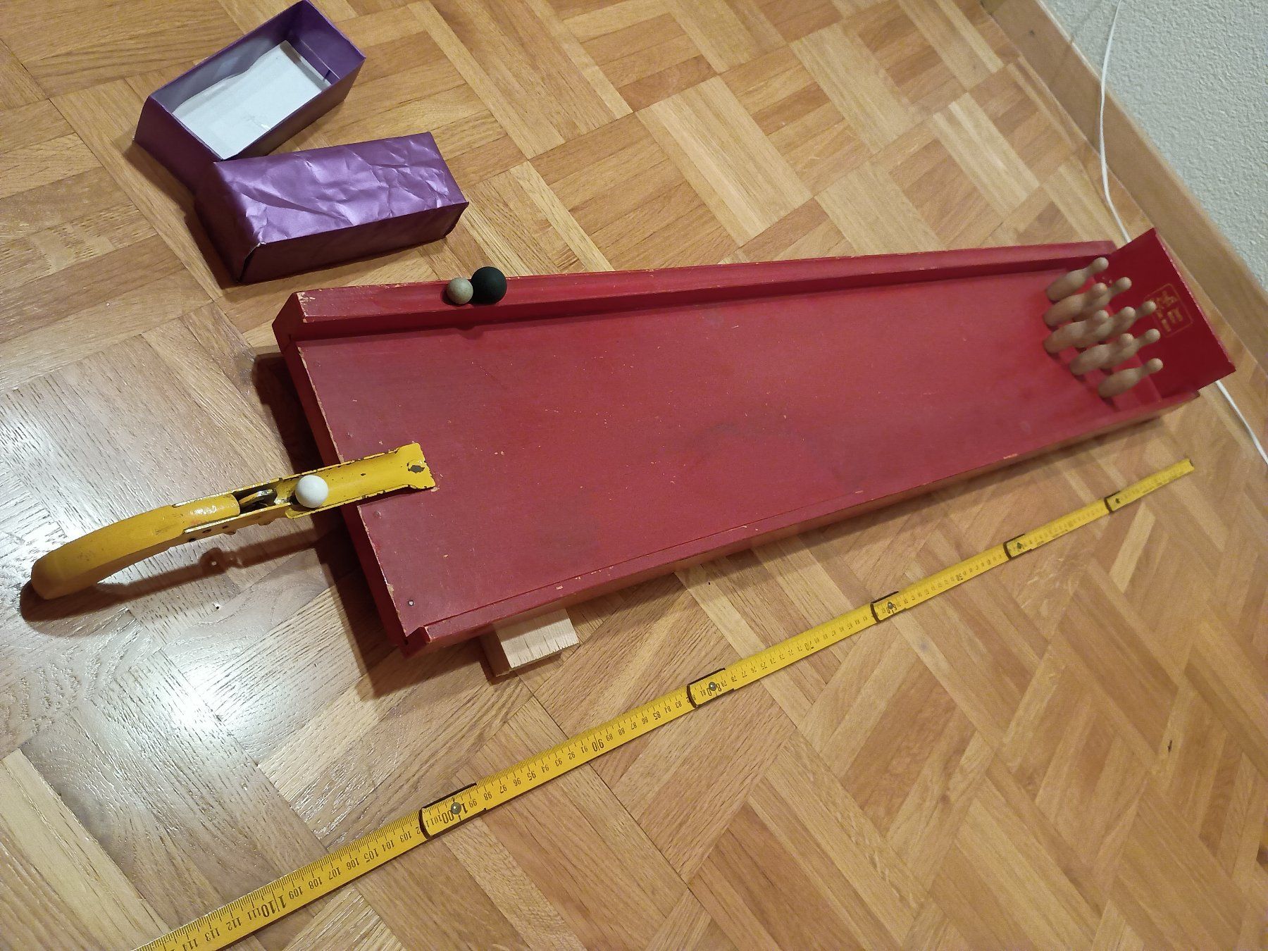 Franz Carl Weber Giochi: Franz Carl Weber Tischkegelbahn – Usato da Reigoldswil venduto da someya 3