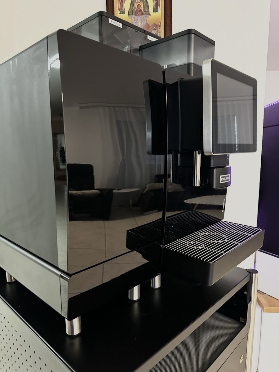 Franke Macchine per caffè & Macchine per espresso: Franke A800 Top Zustand Ab Service – Usato da Wil SG venduto da boj_wp8n 9