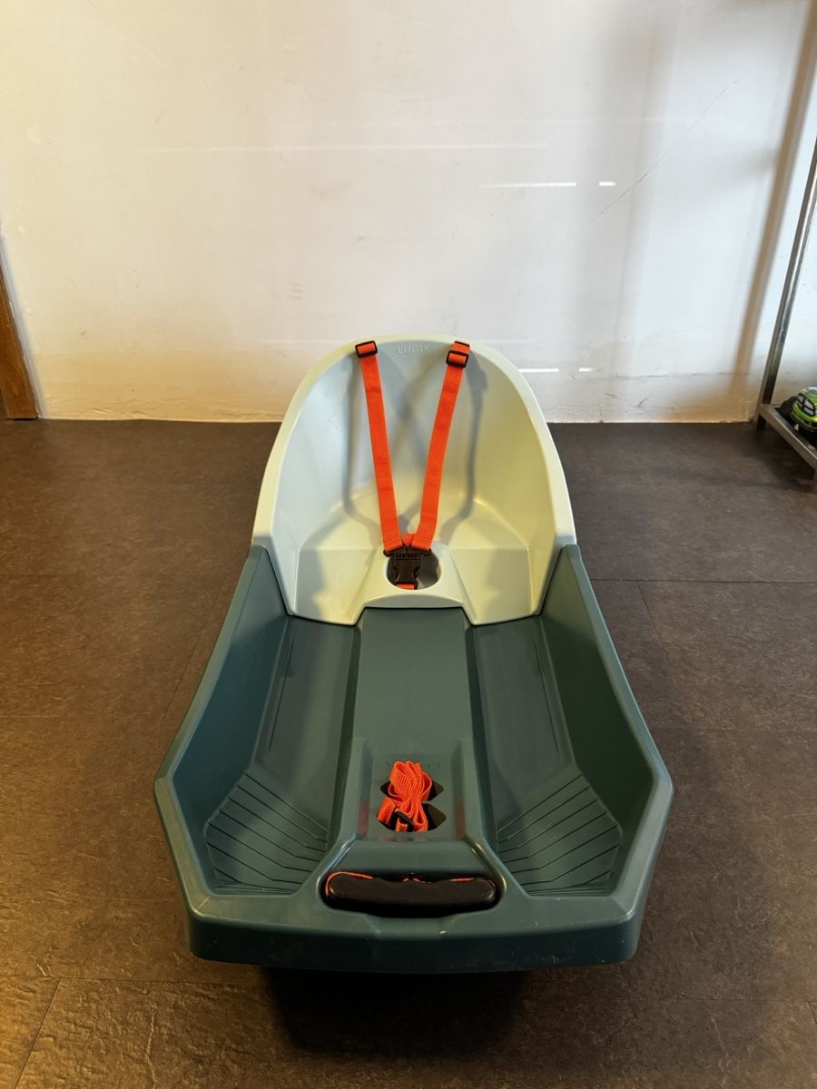 Decathlon Slitta: Sledge with baby support – Usato da Rüti ZH venduto da Fruebartsch80