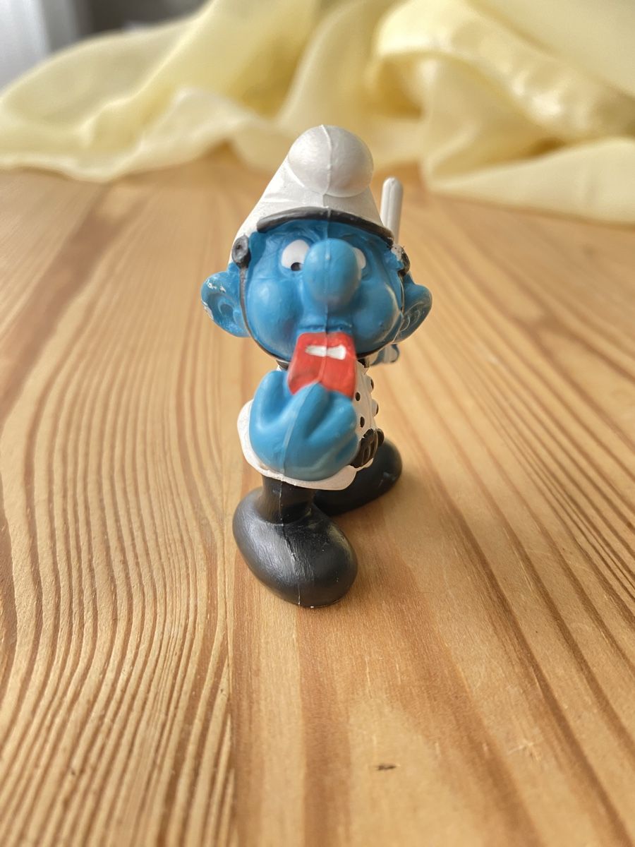 Schleich Statuette: Schlumpf Polizist – Usato da Fehraltorf venduto da Marian4 1