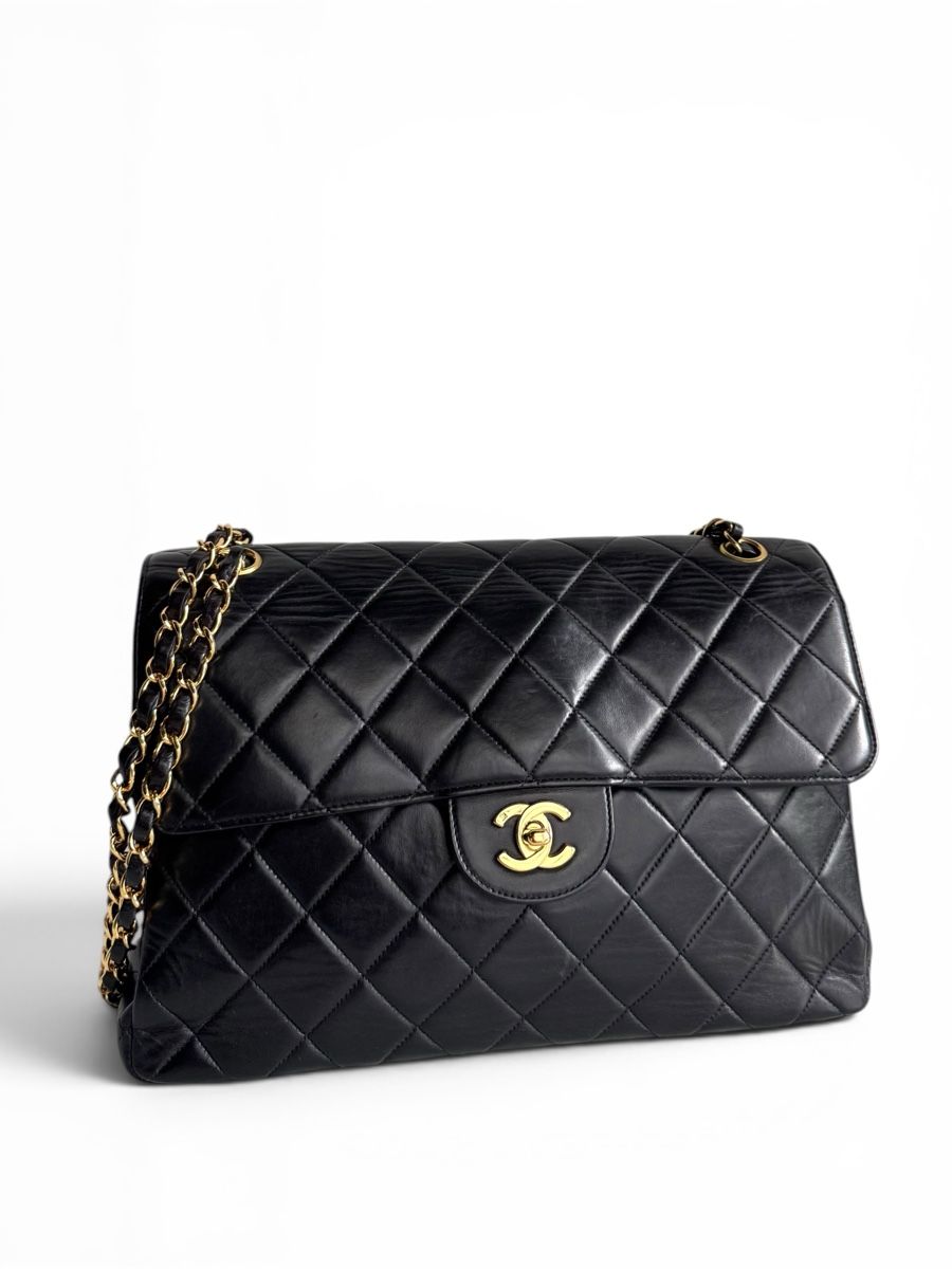 Chanel Taschen für Damen: CHANEL Double-sided Jumbo Flap Bag Tasche – Gebraucht aus Kriens von hannaandkiko 5