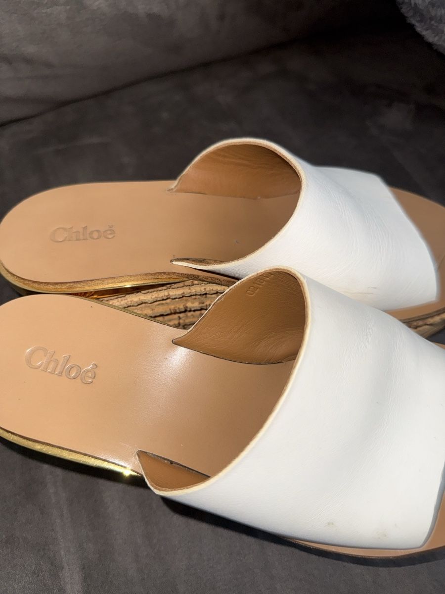 Chaussures femmes: Weisse Pantoletten, Grösse 38,  – D'occasion à Sarnen par Sla_ta 3