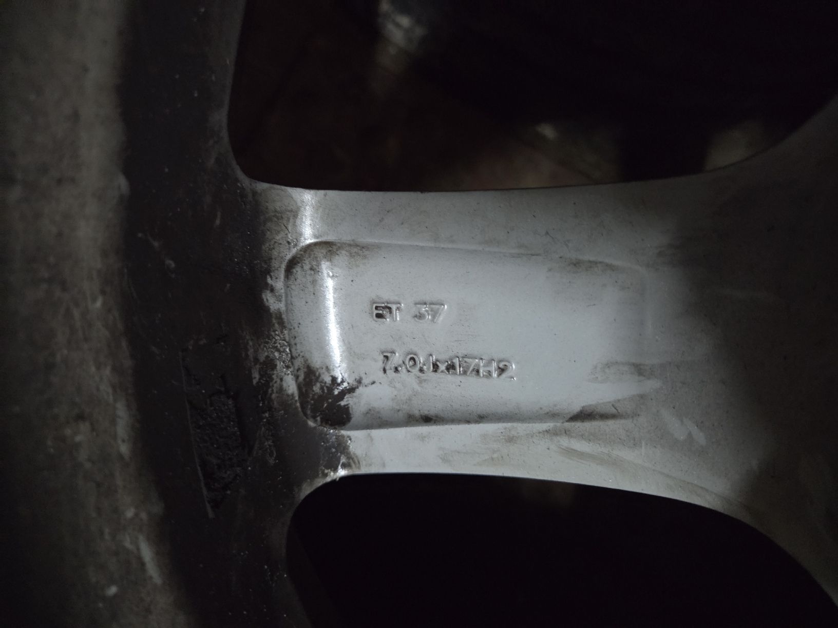 Audi Felgen: Alufelgen waren auf einem Audi TT s Bj. 2008 – Gebraucht aus Villmergen von schluessel65 6