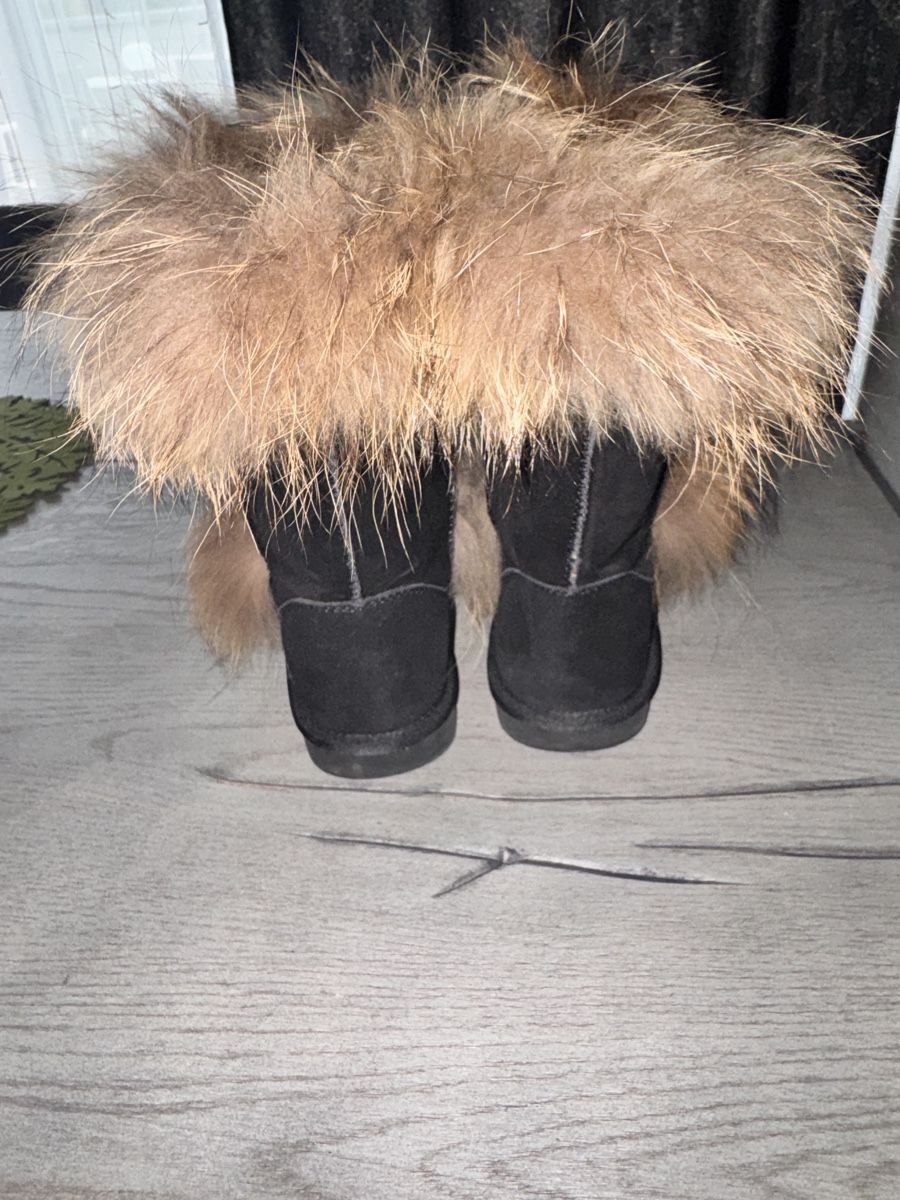 Scarpe da donna: UGG Ähnlich Echt fell boots – Nuovo (secondo la descrizione) da Winterthur venduto da vivcsike05 4