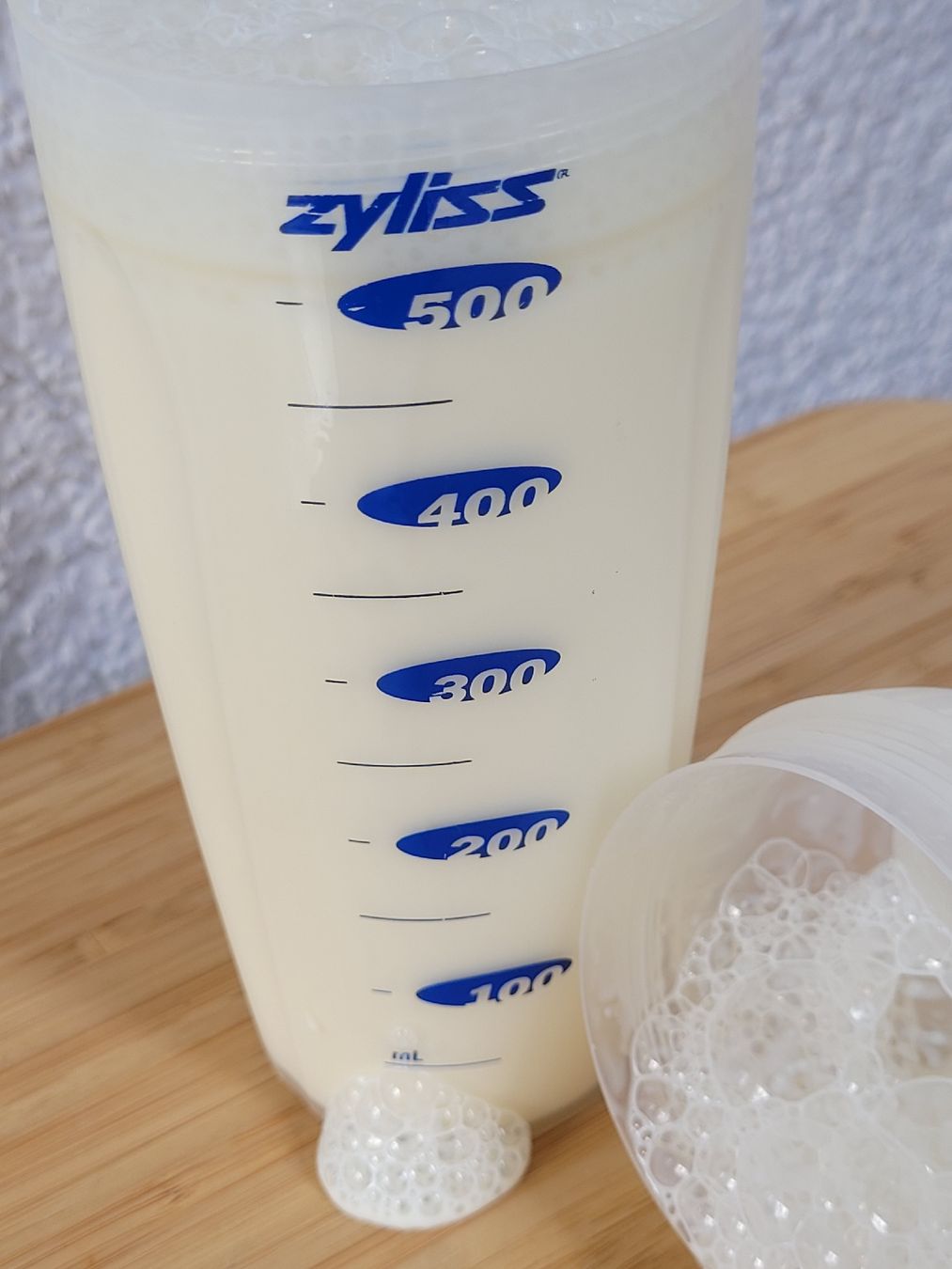 Zyliss Küchengeräte: Vintage Zyliss Schüttelbecher Shaker – Gebraucht aus Buttikon SZ von Renco 2