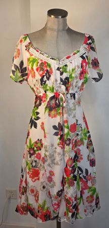 S 36 S. OLIVER leichtes Sommerkleid im Dirndl Landhaus Stil