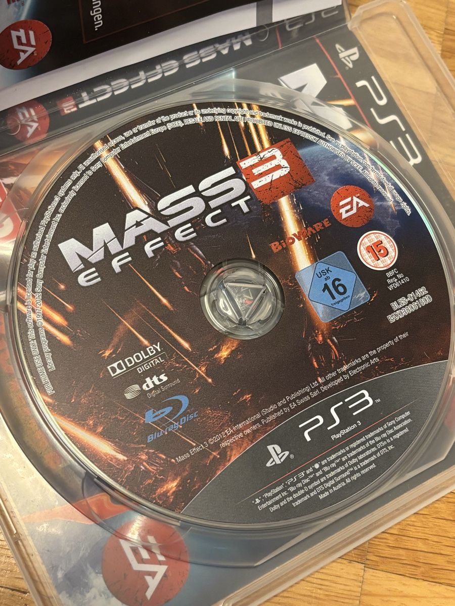 Spiele: Mass Effect 3 PS3 Game Disc and Case – Gebraucht aus Seewen von AndyDryusha 1