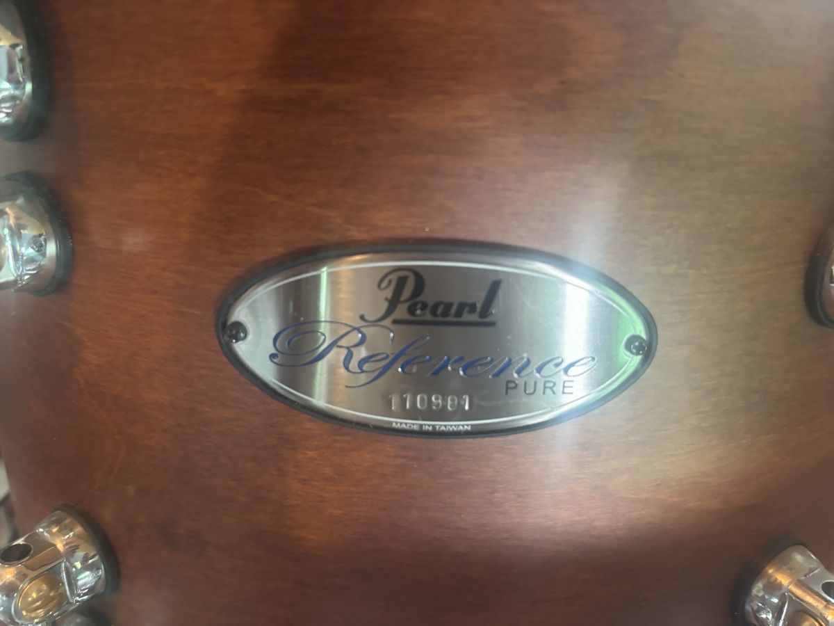 Strumenti musicali: Pearl Reference Pure Shellset matte walnut + Pearl Rack – Usato da St. Gallen venduto da Banche 2