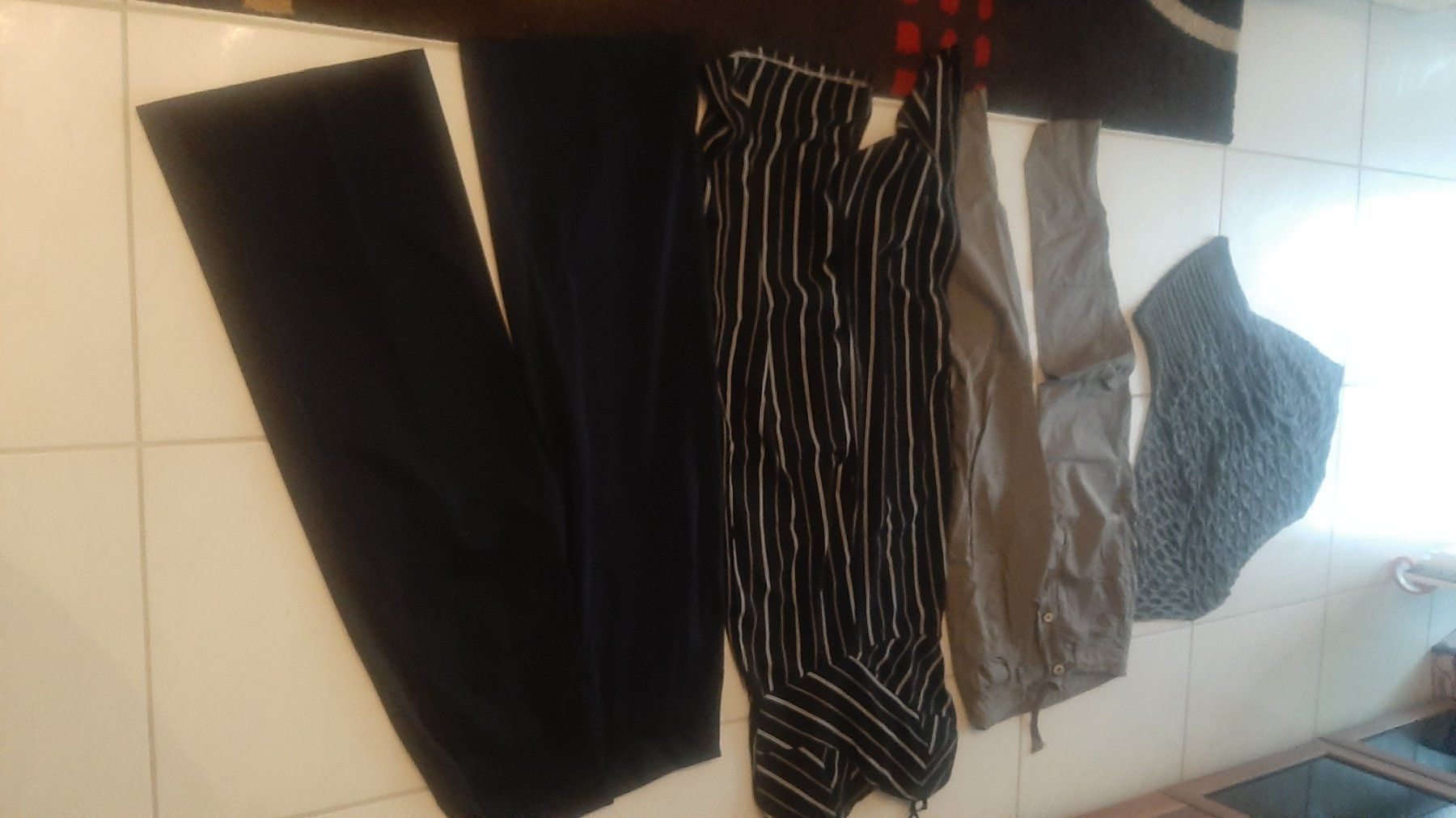 Lotti di vestiti: K..49) Kleiderset Gr. 34 – Usato da Wil SG venduto da AmandaCreations 5