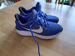 Nike Star Runner 40