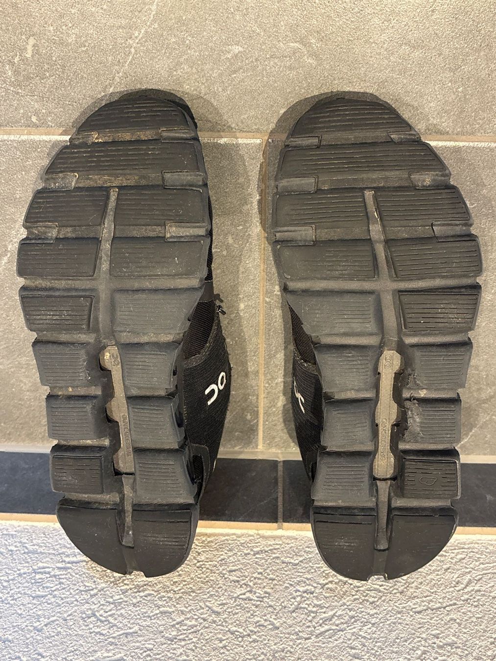 On Chaussures hommes: ON Cloud Sneaker – D'occasion à Dübendorf par Biene70 4