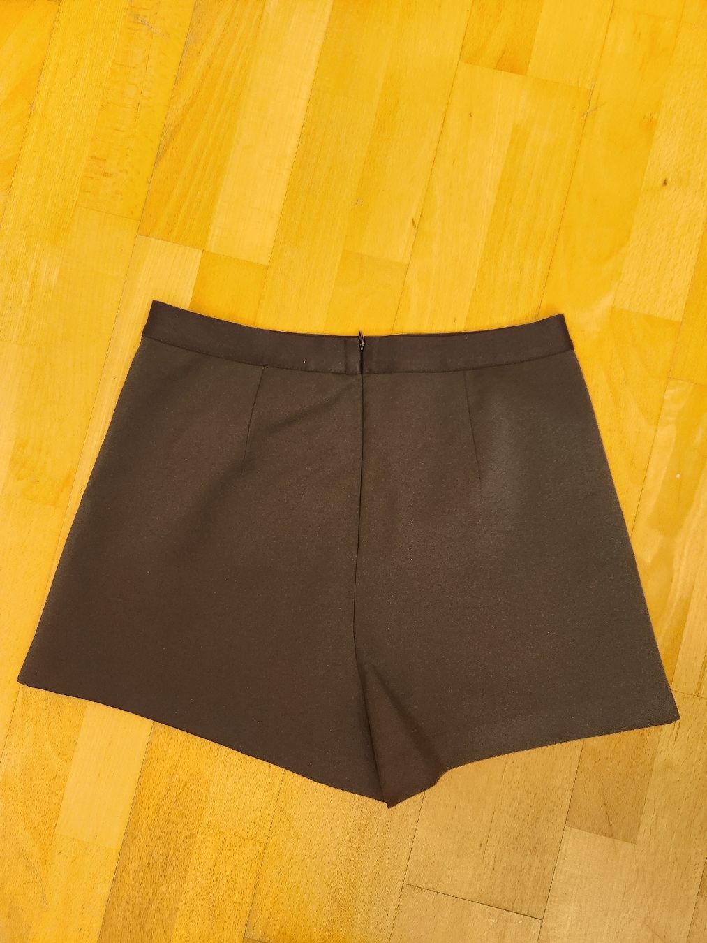 Maje Röcke: Maje Falten Shorts Gr. 36 NEU – Neu (gemäss Beschreibung) aus Bronschhofen von eve_l8y7 5