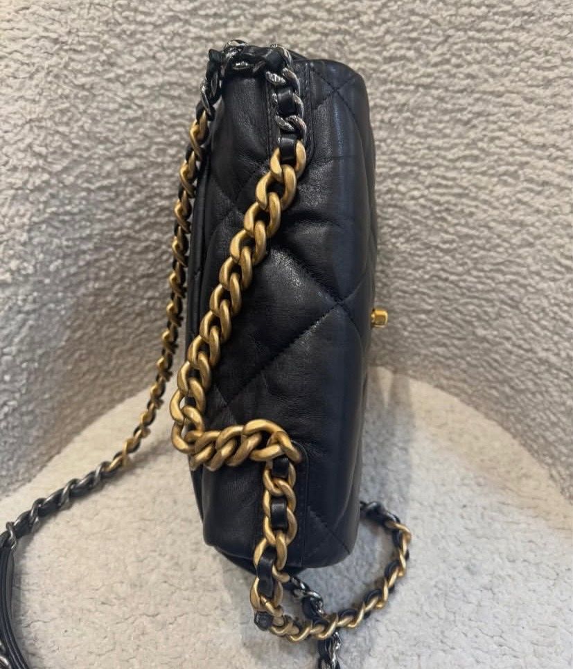 Chanel Borse da donna: Sac Chanel 19 small 2020 – Nuovo (secondo la descrizione) da Bussigny venduto da tmu_8p2m 7