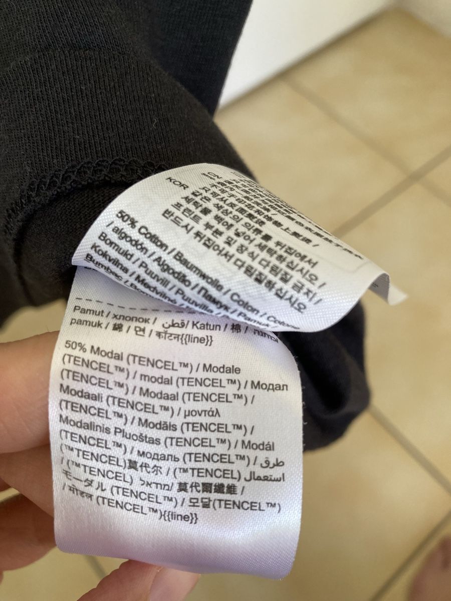 Esprit T-shirt: T-shirt Esprit modal et coton – Usato da Pully venduto da bea_cn9h 2