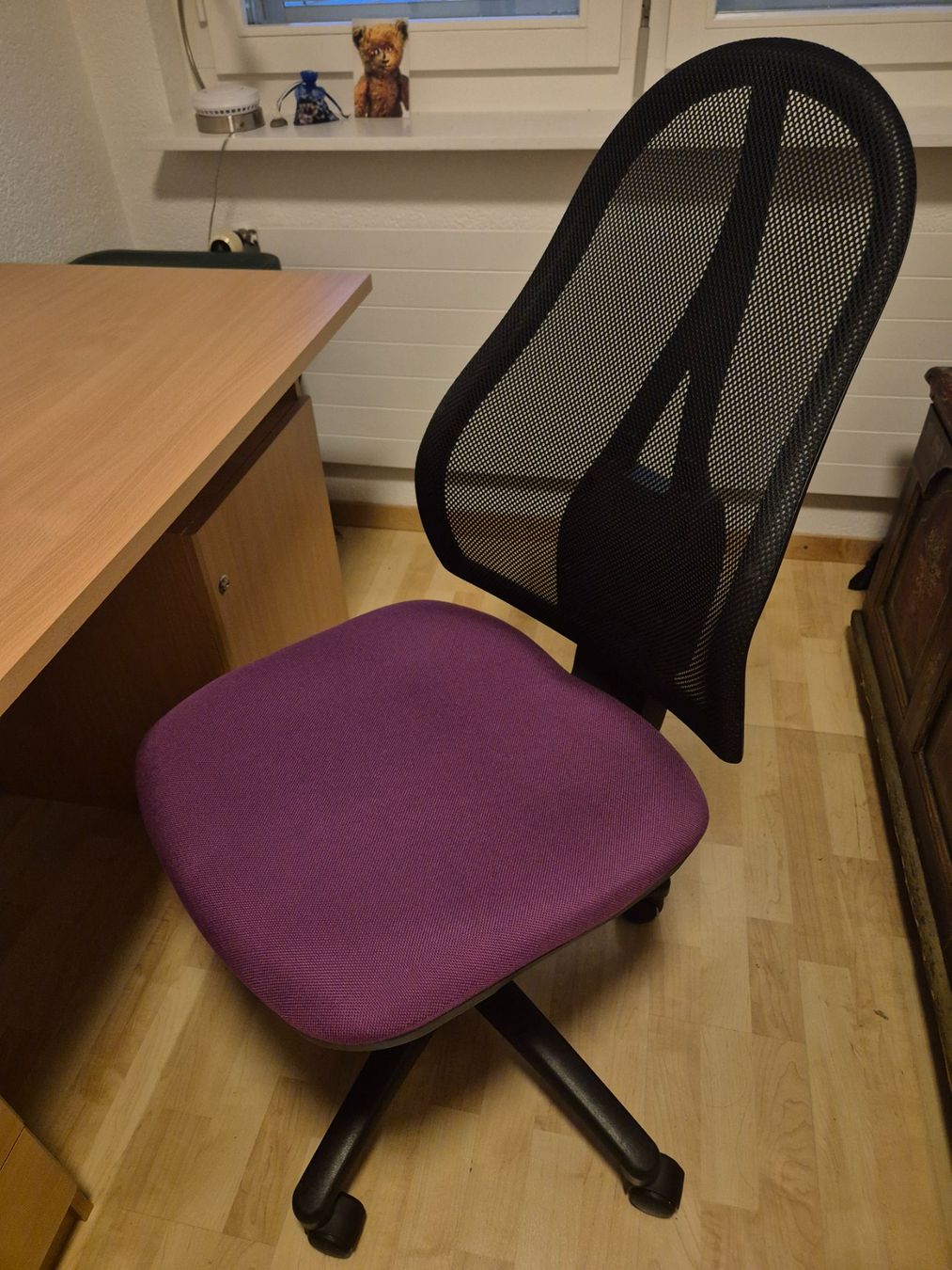 Chaises: Bürostuhl gebraucht – D'occasion à Büsserach par sun_dd9d