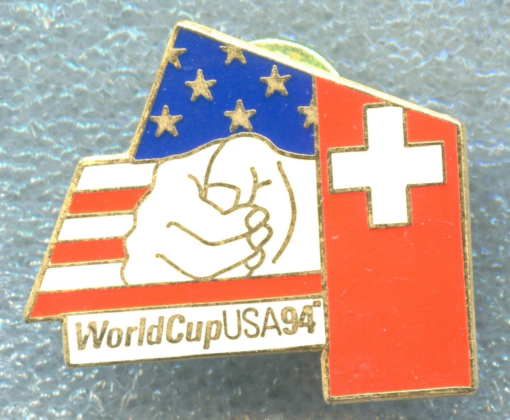 Fifa Plaketten & Abzeichen: FIFA  USA WM '94  Maskottchen  – Gebraucht aus Winterthur von Sammleroase