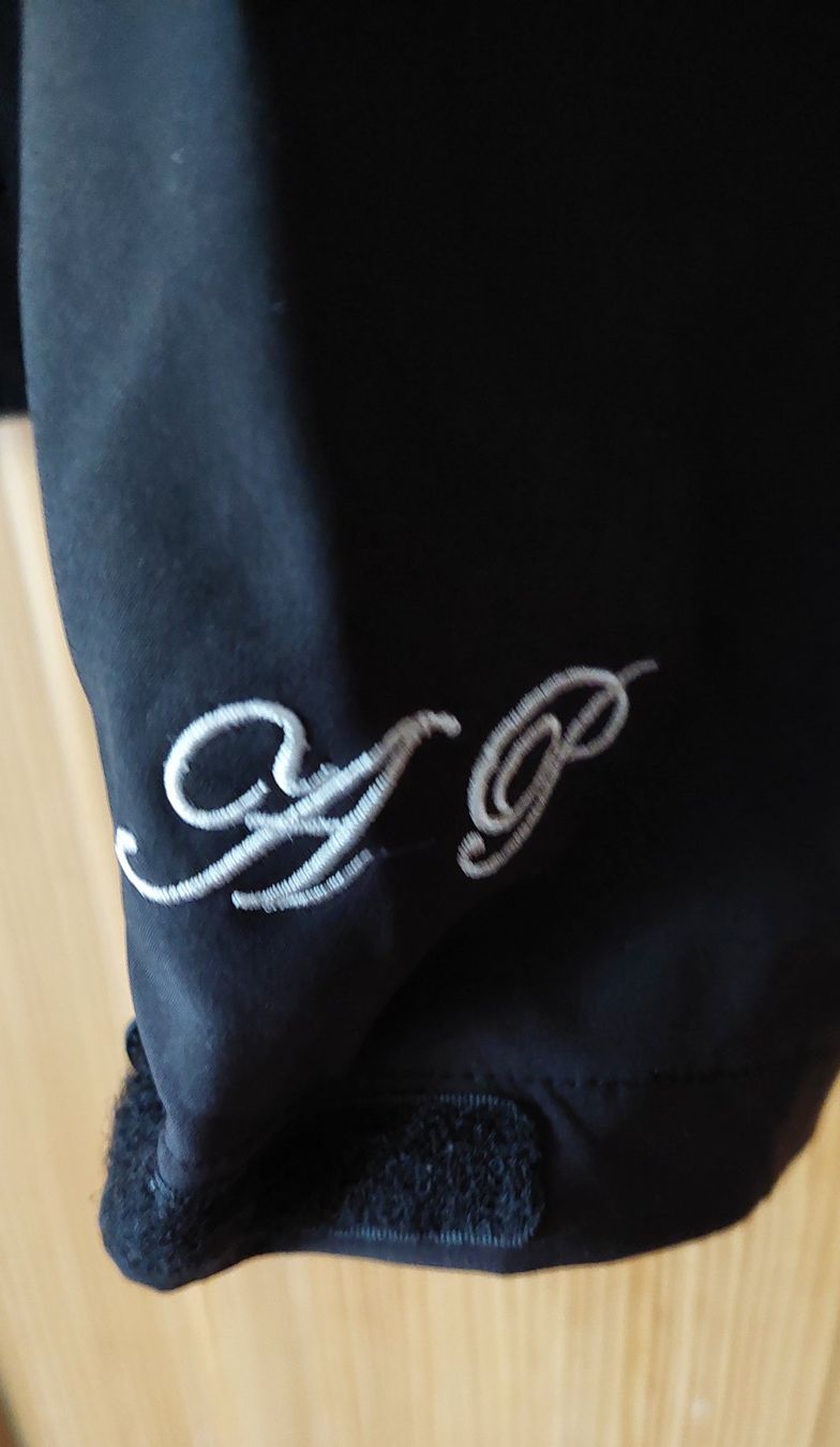 Giacche: Sportjacke – Usato da Winterthur venduto da Seelenmusik 2