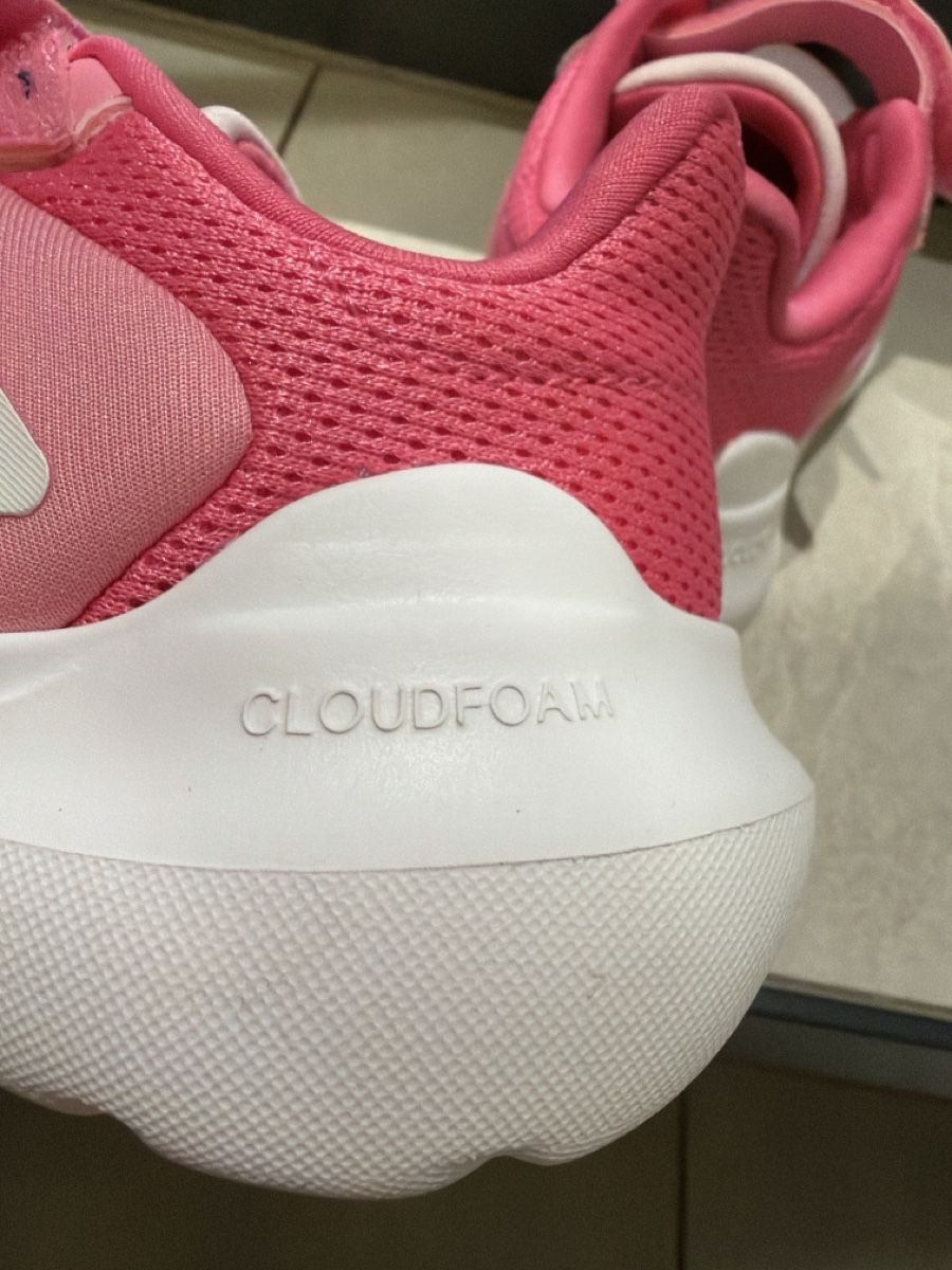 Adidas Schuhe für Mädchen: Adidas Sneaker Mädchen, 30, Cloudfoam, rosa – Neu (gemäss Beschreibung) aus Wilen b. Wil von carpediem25 6