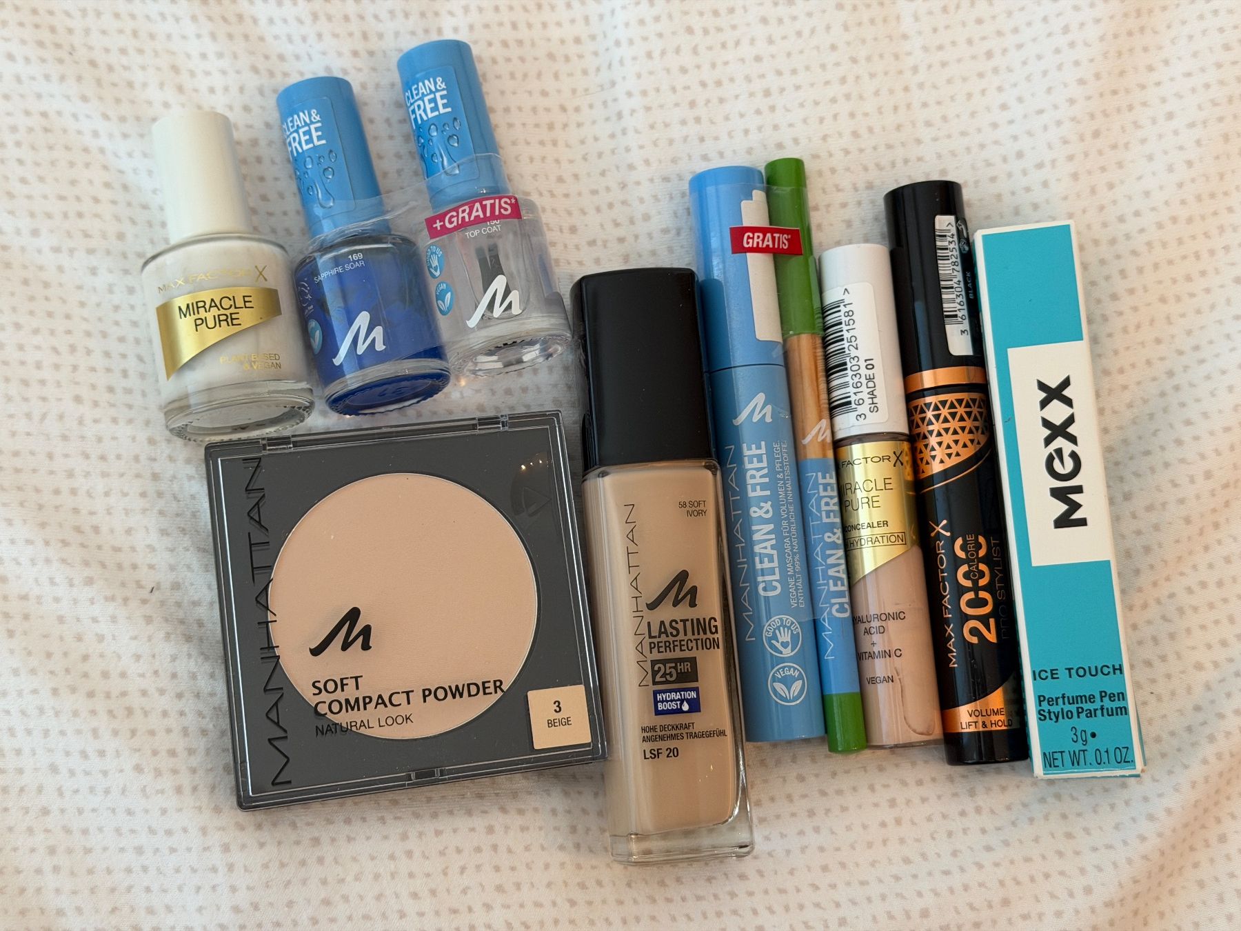 Make-up: Manhattan/MEXX/Max Factor Makeup + Parfum Set - NEU! – Neu und originalverpackt aus Pfäffikon SZ von ansyyy