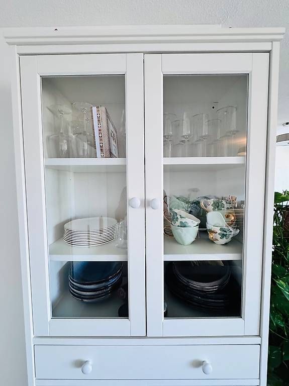 Vetrine: Hochschrank Vitrine mit Glas – Usato da Zürich venduto da Zebiglebowski 3