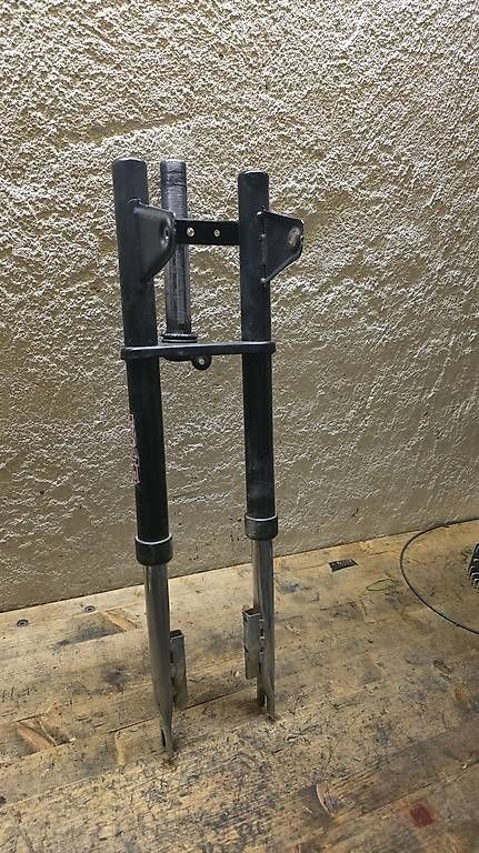 Puch Pièces pour mobylette: Puch EBR Gabel schwarz – D'occasion à Finsterhennen par Miproper 1